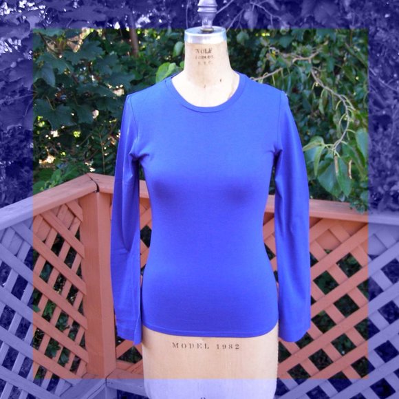 NEW size M 6-8 Romeo & Juliet Couture violet blue long sleeve tee - Picture 1 of 9